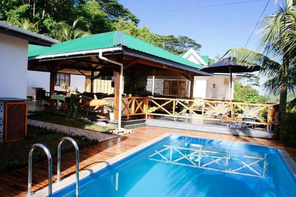 Southpointchalets Takamaka Exterior photo